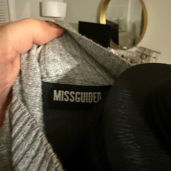 Missguided Sweater Dress - Picture 3 of 4
